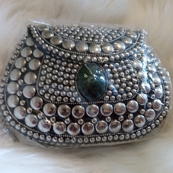 RAMLA Silver Embellished Clutch with Gem Accent - Picture 1 of 3